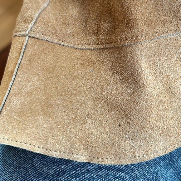 Dooney and Bourke Swede bucket hat - Picture 6 of 6